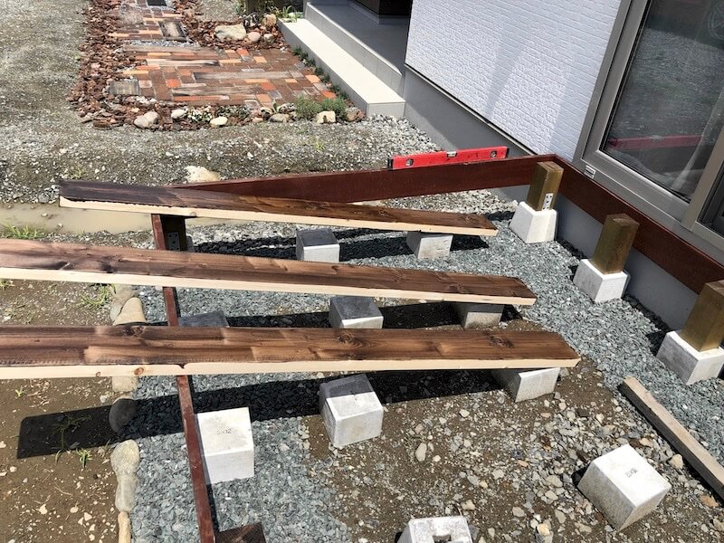 ウッドデッキ 根太制作3