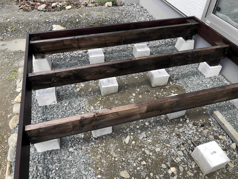 ウッドデッキ 根太制作6