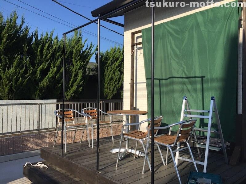 シェード用布とイレクターパイプを活用したオーニングの作り方をご紹介 Diyレシピ情報サイト Tsukuroもっと By Motto Studio 2ページ