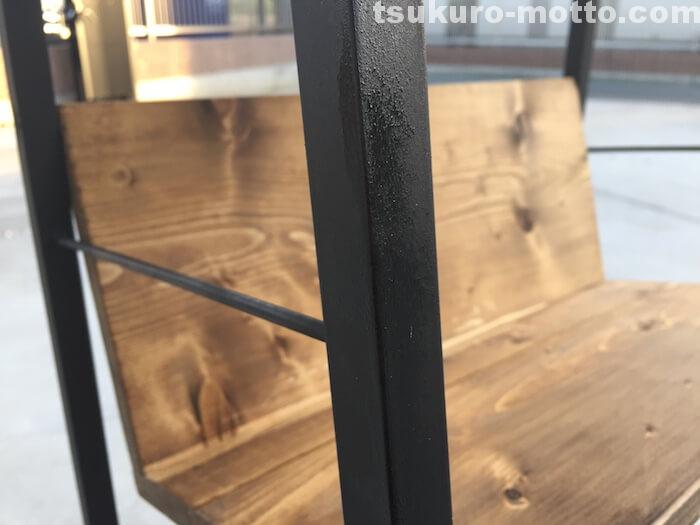 ビジネスラックリメイク　仕上げ塗装2