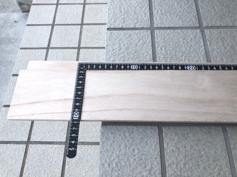 銅管ミニシェルフDIY 棚板1