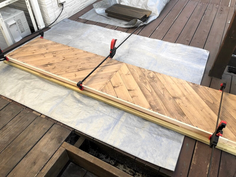 ヘリンボーン扉DIY 枠補強4