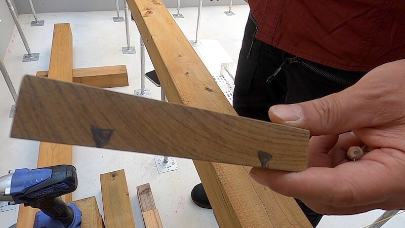 アイアンウッドデッキ製作 床貼り1