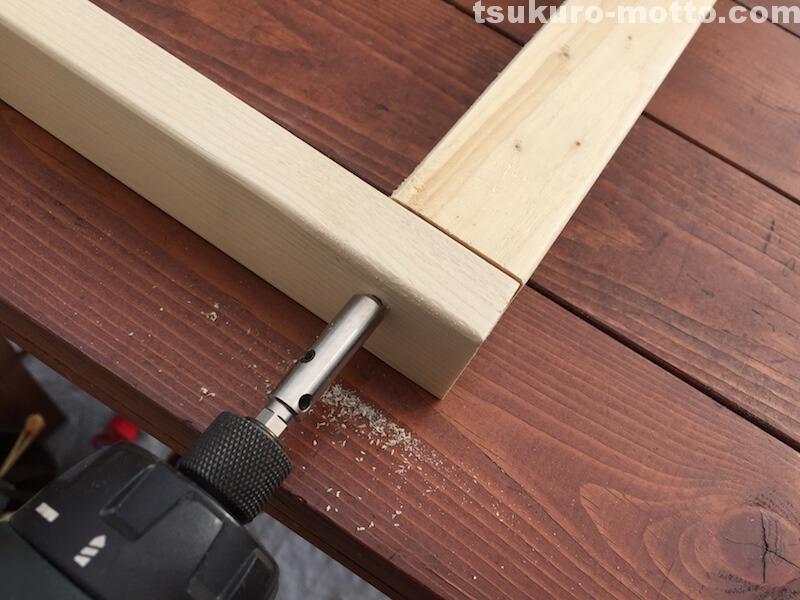 マニッシュ端材テーブルDIY　脚組立6