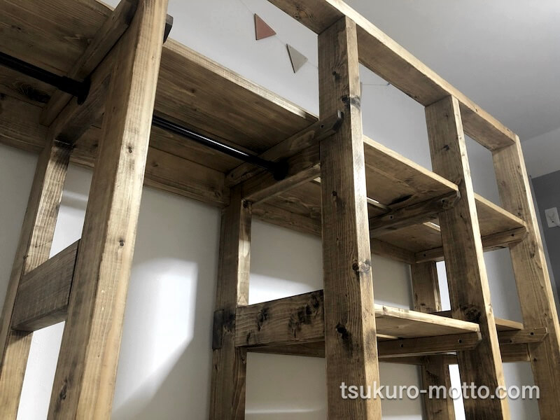 ハンガーパイプ付き男前収納DIY 完成２