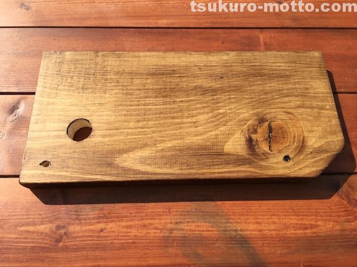 シングルトイレットペーパーホルダーDIY 棚板の塗装2